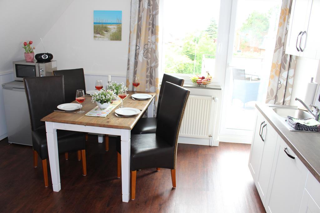 Haus Deutsche Bucht Apartment บอร์คุม ภายนอก รูปภาพ
